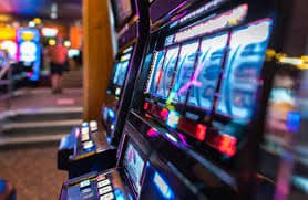 Filipino player completing a PHP deposit on 5 bet mobile browser